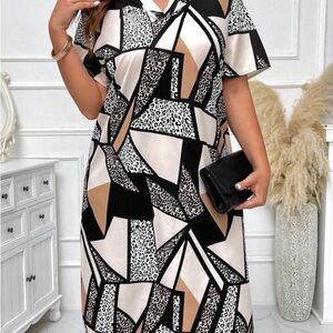 Emery Rose Geometric Long Sleeve Dress